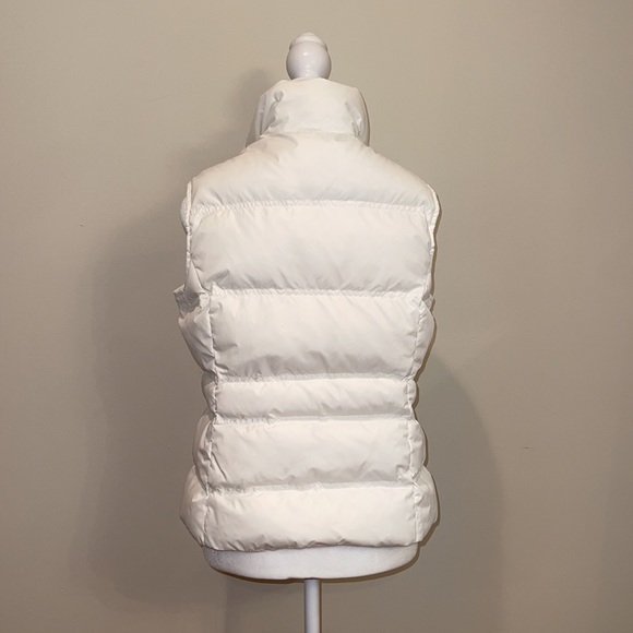 Lands’ End Down Puffer Vest in Ivory - Picture 3 of 8